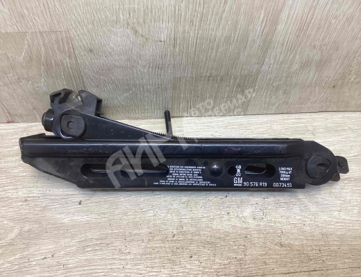 Домкрат Opel Vectra B 1999-2002 рестайлинг  Opel Vectra Vectra B 1999-2002 рестайлинг