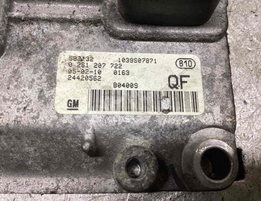 Блок управления двигателем Opel Astra H 2004-2007  Opel Astra Astra H 2004-2007