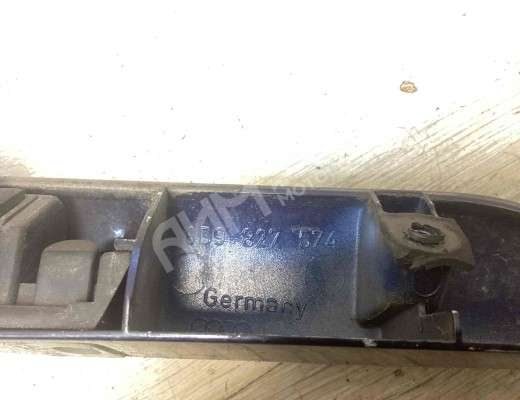 Накладка подсветки номера Audi A4 B5 (8D) 1994-1999  Audi A4 A4 B5 (8D) 1994-1999