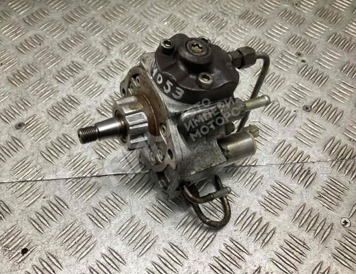 ТНВД Nissan X-trail (T30) 2004-2007 рестайлинг  Nissan X-Trail X-trail (T30) 2004-2007 рестайлинг