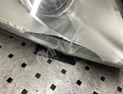 Фара правая Opel Corsa D 2006-2010  Opel Corsa Corsa D 2006-2010