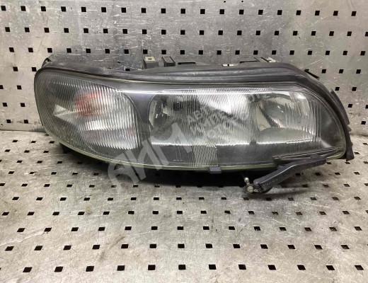 Фара правая Volvo V70 II (SW) 2000-2008  Volvo V70 V70 II (SW) 2000-2008