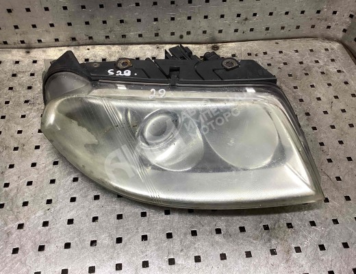 Фара правая Volkswagen Passat B5+ (3B) 2000-2005 рестайлинг  Volkswagen Passat Passat B5+ (3B) 2000-2005 рестайлинг