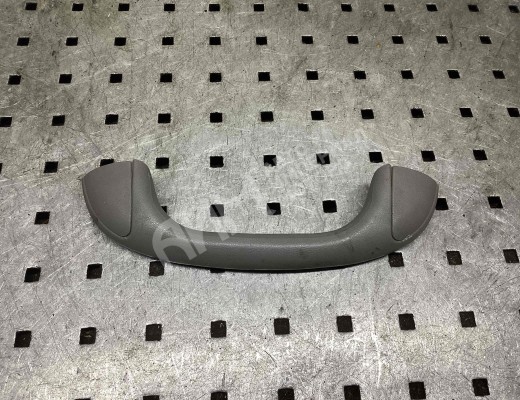 Ручка крышки багажника Mazda MPV II (LW) 1999-2006  Mazda MPV MPV II (LW) 1999-2006