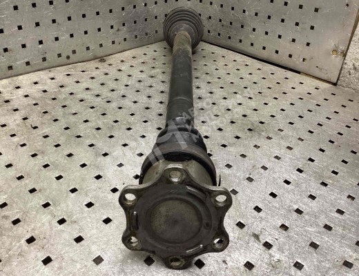Полуось передняя правая (приводной вал, ШРУС) Volkswagen Passat B6 (3C) 2005-2010  Volkswagen Passat Passat B6 (3C) 2005-2010
