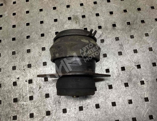 Подушка крепления двигателя Volkswagen Polo III (6N/6K) 1994-2002  Volkswagen Polo Polo III (6N/6K) 1994-2002