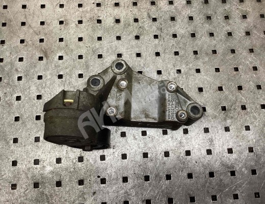 Натяжитель ремня генератора Ford Focus I 2001-2005 рестайлинг  Ford Focus Focus I 2001-2005 рестайлинг