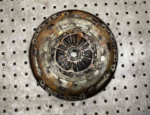 Маховик Opel Vectra C 2005-2009 рестайлинг  Opel Vectra Vectra C 2005-2009 рестайлинг