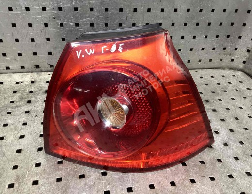 Фонарь задний правый Volkswagen Golf V (1K) 2004-2009  Volkswagen Golf Golf V (1K) 2004-2009