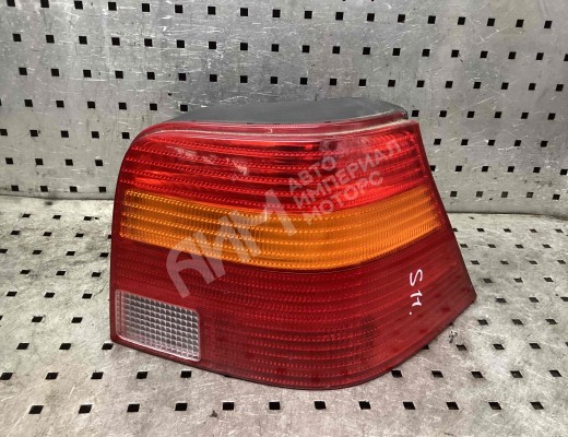 Фонарь задний правый Volkswagen Golf IV (1J) 1997-2004  Volkswagen Golf Golf IV (1J) 1997-2004