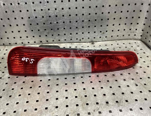 Фонарь задний левый Ford C-Max I (C214) 2003-2007  Ford C-Max C-Max I (C214) 2003-2007