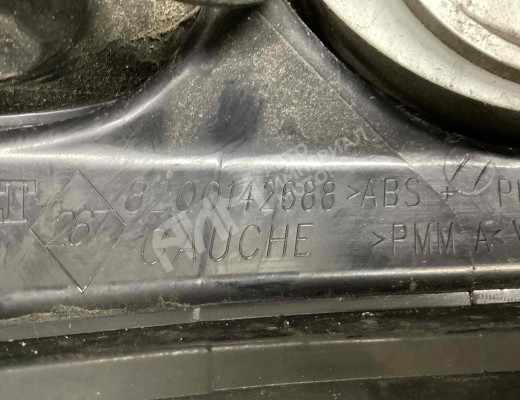 Фонарь задний левый Renault Megane II 2002-2006  Renault Megane Megane II 2002-2006