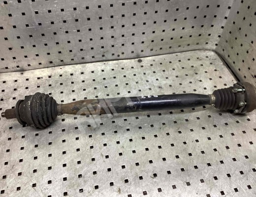 Полуось передняя правая (приводной вал, ШРУС) Seat Ibiza III (6L) 2002-2008  Seat Ibiza Ibiza III (6L) 2002-2008