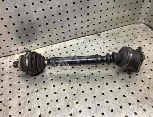 Полуось передняя левая (приводной вал, ШРУС) Audi A6 C5 (4B) 1997-2001  Audi A6 A6 C5 (4B) 1997-2001
