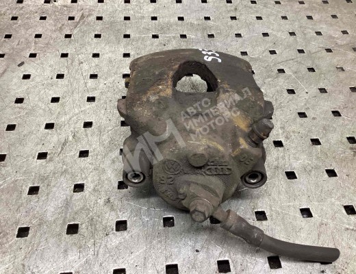 Суппорт передний правый Seat Ibiza III (6L) 2002-2008  Seat Ibiza Ibiza III (6L) 2002-2008