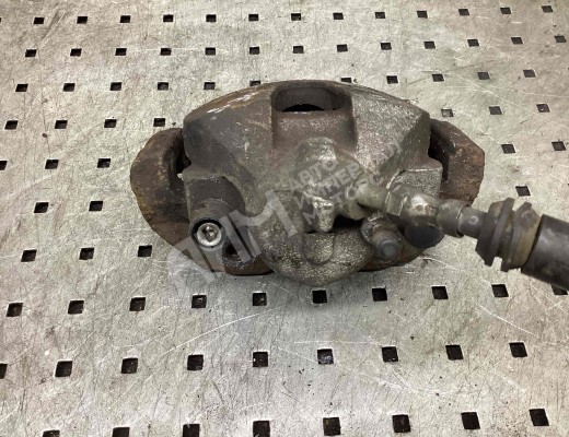 Суппорт передний правый Ford C-Max I (C214) 2003-2007  Ford C-Max C-Max I (C214) 2003-2007