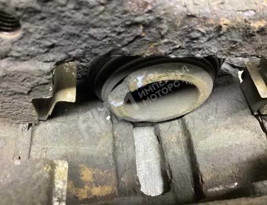 Суппорт передний правый Chrysler PT Cruiser I (PT) 2000-2006  Chrysler PT Cruiser PT Cruiser I (PT) 2000-2006