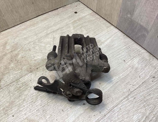 Суппорт задний правый Volkswagen Passat B5+ (3B) 2000-2005 рестайлинг  Volkswagen Passat Passat B5+ (3B) 2000-2005 рестайлинг