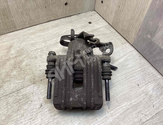 Суппорт задний правый Volkswagen Passat B5+ (3B) 2000-2005 рестайлинг  Volkswagen Passat Passat B5+ (3B) 2000-2005 рестайлинг