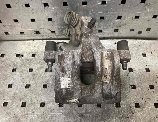 Суппорт задний левый Ford C-Max I (C214) 2003-2007  Ford C-Max C-Max I (C214) 2003-2007