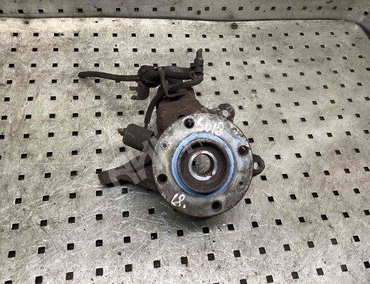 Ступица передняя правая Citroen X. Picasso (N68) 1999-2010  Citroen Xsara Picasso X. Picasso (N68) 1999-2010