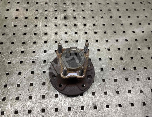 Ступица задняя Opel Zafira B 2005-2008  Opel Zafira Zafira B 2005-2008