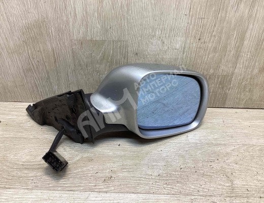 Зеркало наружное правое  Audi A3 I (8L) 1996-2000