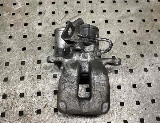 Суппорт задний правый Volkswagen Passat B6 (3C) 2005-2010  Volkswagen Passat Passat B6 (3C) 2005-2010