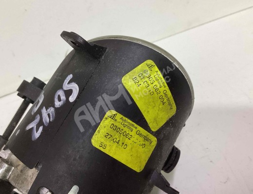 Фара противотуманная правая Ford Mondeo III 2000-2003  Ford Mondeo Mondeo III 2000-2003
