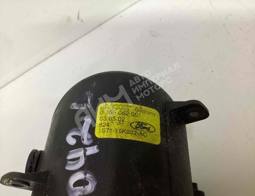 Фара противотуманная левая Ford Mondeo III 2000-2003  Ford Mondeo Mondeo III 2000-2003