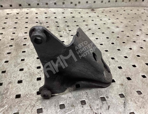 Кронштейн двигателя Nissan Primera II (P11) 1996-2002  Nissan Primera Primera II (P11) 1996-2002