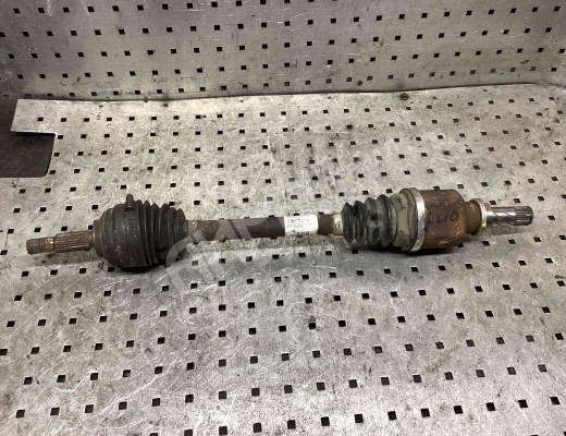 Полуось передняя левая (приводной вал, ШРУС) Renault Clio III 2005-2013  Renault Clio Clio III 2005-2013