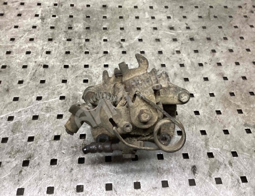 Суппорт задний правый Volkswagen Passat B5 (3B) 1996-2000  Volkswagen Passat Passat B5 (3B) 1996-2000