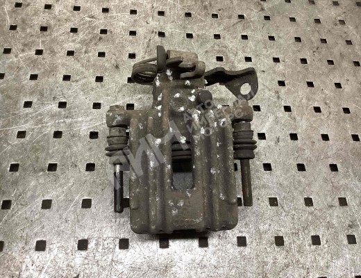 Суппорт задний правый Audi A6 C5 (4B) 1997-2001  Audi A6 A6 C5 (4B) 1997-2001