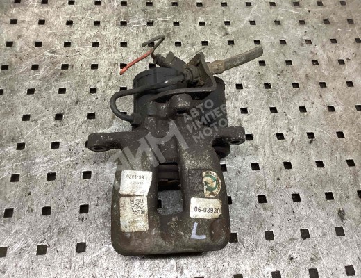 Суппорт задний левый Volkswagen Passat B6 (3C) 2005-2010  Volkswagen Passat Passat B6 (3C) 2005-2010