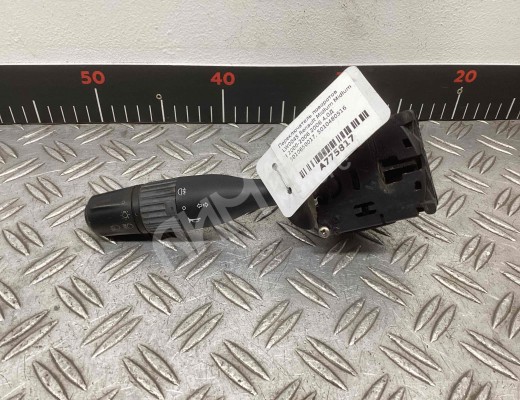 Переключатель поворотов Renault Midlum I 2000-2006  Renault Midlum Midlum I 2000-2006