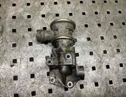 Клапан EGR Volkswagen Caddy III (2K) 2004-2010  Volkswagen Caddy Caddy III (2K) 2004-2010