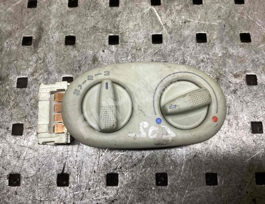 Блок управления печки/климат-контроля Ford Galaxy I (WGR) 2000-2006 рестайлинг  Ford Galaxy Galaxy I (WGR) 2000-2006 рестайлинг