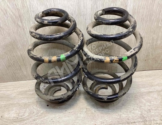 Пружина задняя Volkswagen Passat B5 (3B) 1996-2000  Volkswagen Passat Passat B5 (3B) 1996-2000