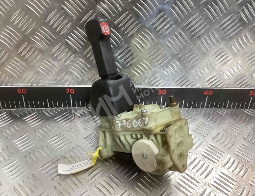 Кран ручного тормоза Scania P-series I 2004-2017  Scania P-series P-series I 2004-2017