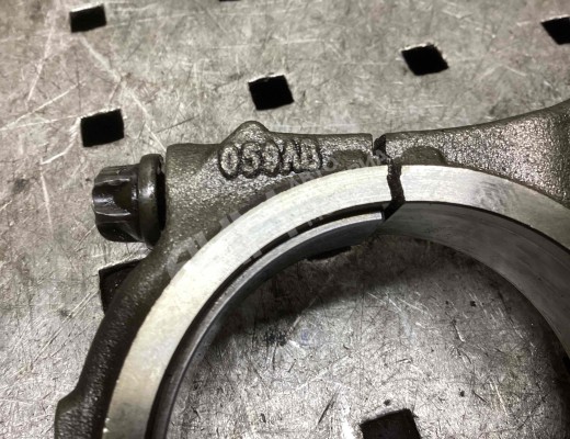 Поршень Audi A6 C6 (4F) 2004-2008  Audi A6 A6 C6 (4F) 2004-2008