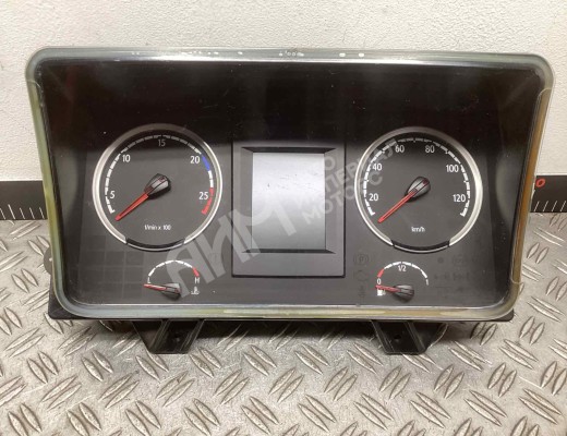 Щиток приборов (приборная панель) Scania P-series I 2004-2017  Scania P-series P-series I 2004-2017