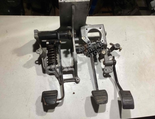 Узел педальный (блок педалей) Iveco Eurocargo III 2008-2015  Iveco Eurocargo Eurocargo III 2008-2015