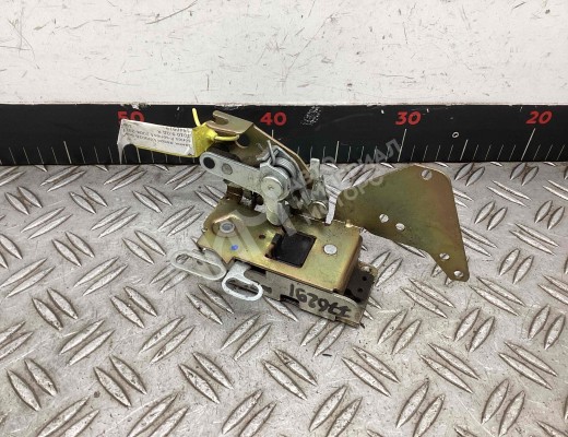 Замок двери передней правой Scania P-series I 2004-2017  Scania P-series P-series I 2004-2017