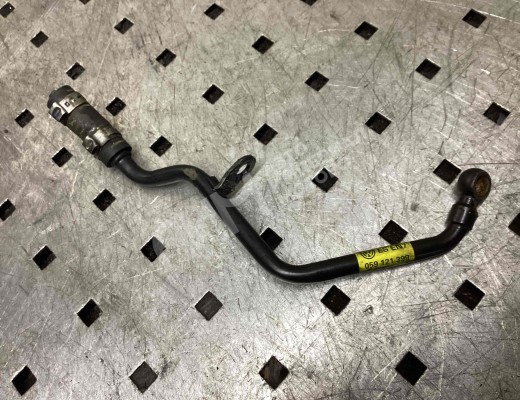 Трубка охлаждающей жидкости металлическая Volkswagen Phaeton (3D) 2002-2016  Volkswagen Phaeton Phaeton (3D) 2002-2016