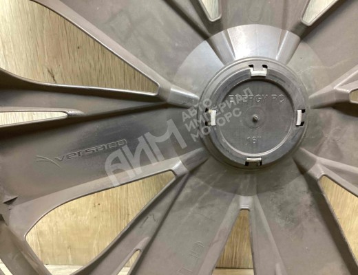 Колпак колесный Volkswagen Passat B5 (3B) 1996-2000  Volkswagen Passat Passat B5 (3B) 1996-2000