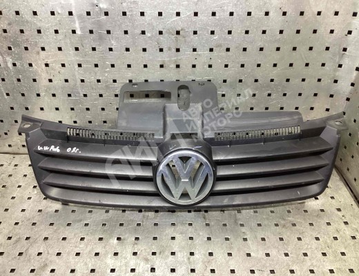 Решетка радиатора Volkswagen Polo IV (9N) 2001-2005  Volkswagen Polo Polo IV (9N) 2001-2005