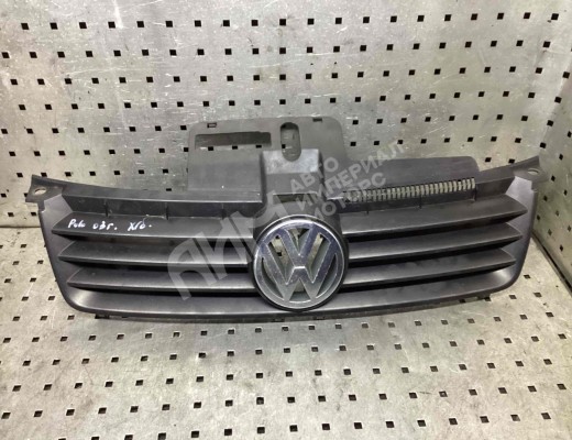 Решетка радиатора Volkswagen Polo IV (9N) 2001-2005  Volkswagen Polo Polo IV (9N) 2001-2005