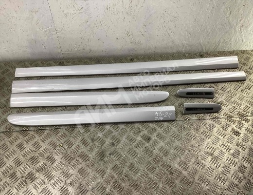 Молдинг дверей (комплект) Mercedes E (W211) 2006-2009 рестайлинг  Mercedes E E (W211) 2006-2009 рестайлинг