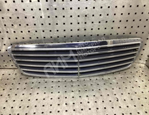 Решетка радиатора Mercedes S (W220) 1998-2002  Mercedes S S (W220) 1998-2002
